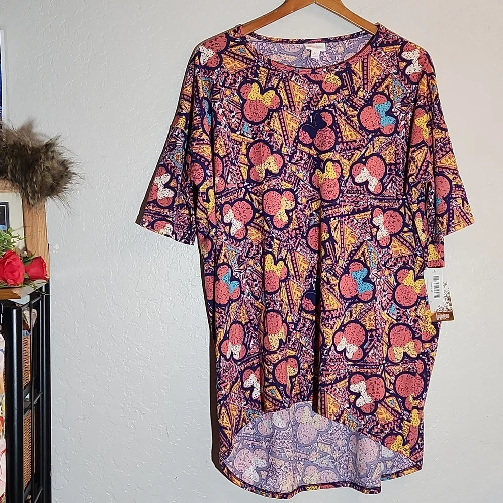 LULAROE Disney Medium Irma Minnie Oversized Tunic